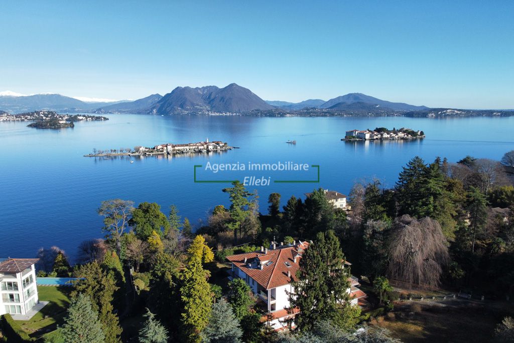 parco bilocale con terrazzo vista lago Baveno Stresa vendita agenzia immobiliare Ellebi